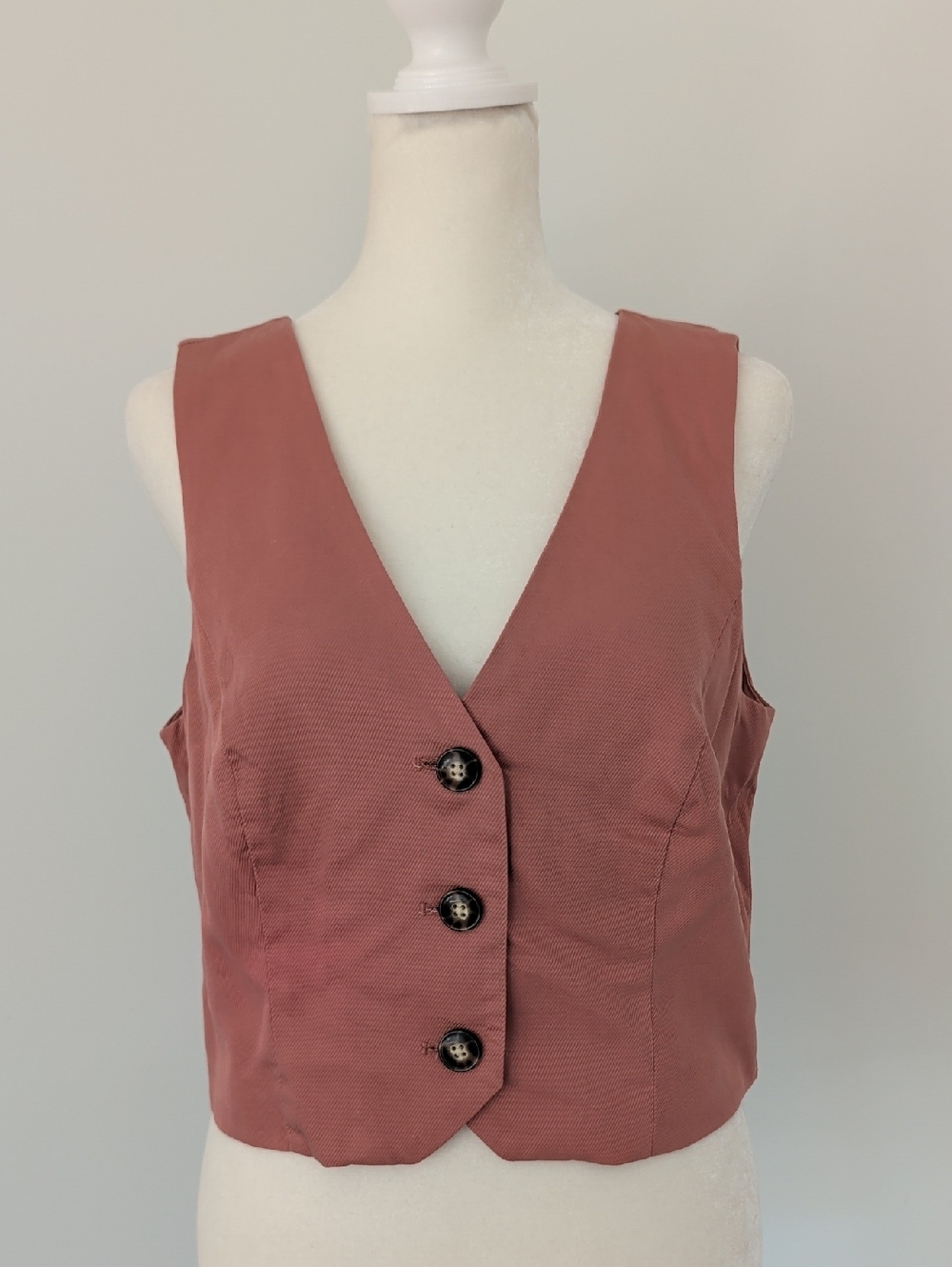 Madewell Dusty Rose Cropped Button Vest